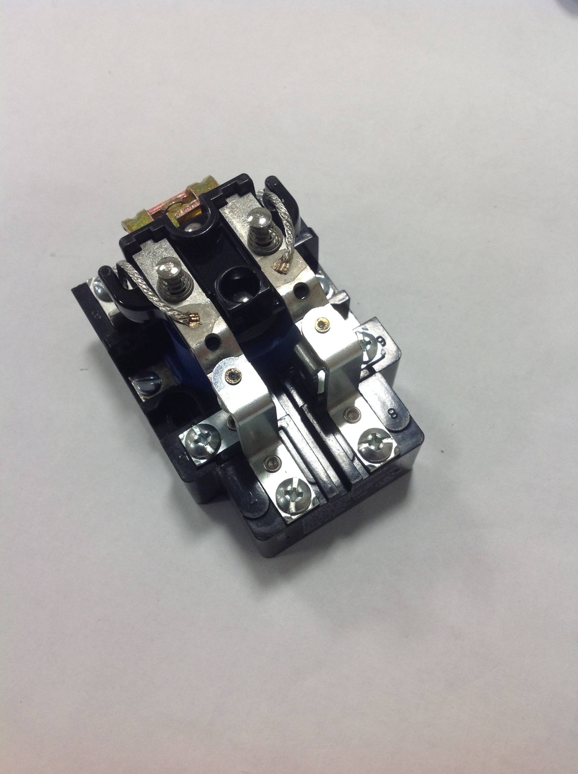 7110.9004 board