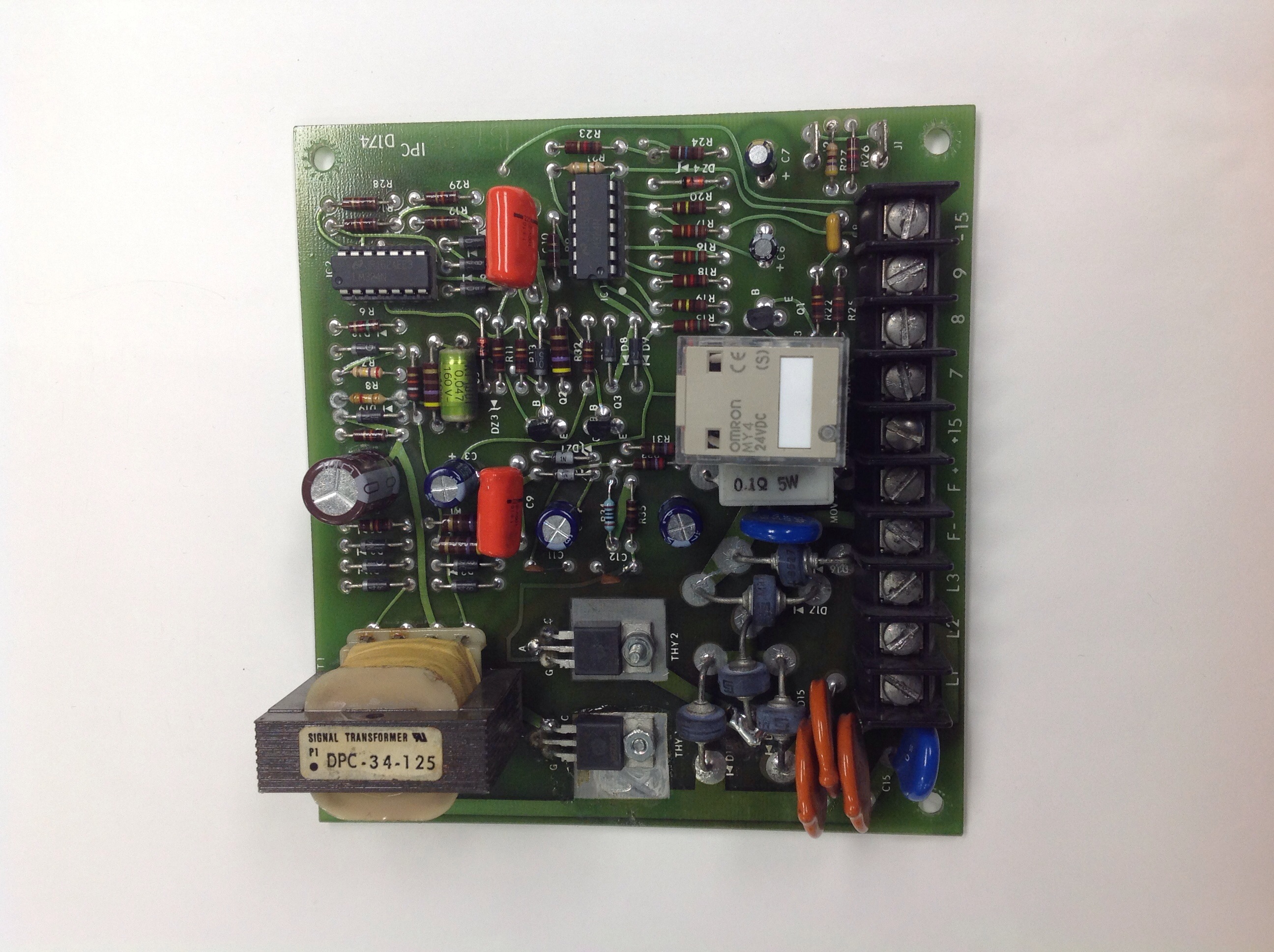 8810.1007 board